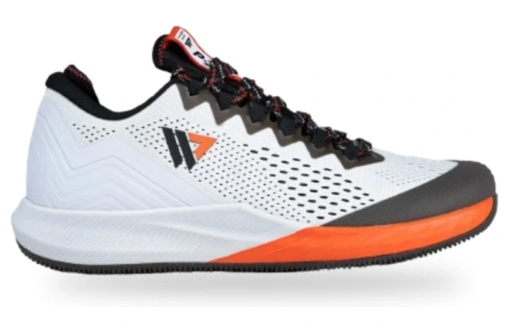 Winner's Edge P-38 Lightning pickleball shoe